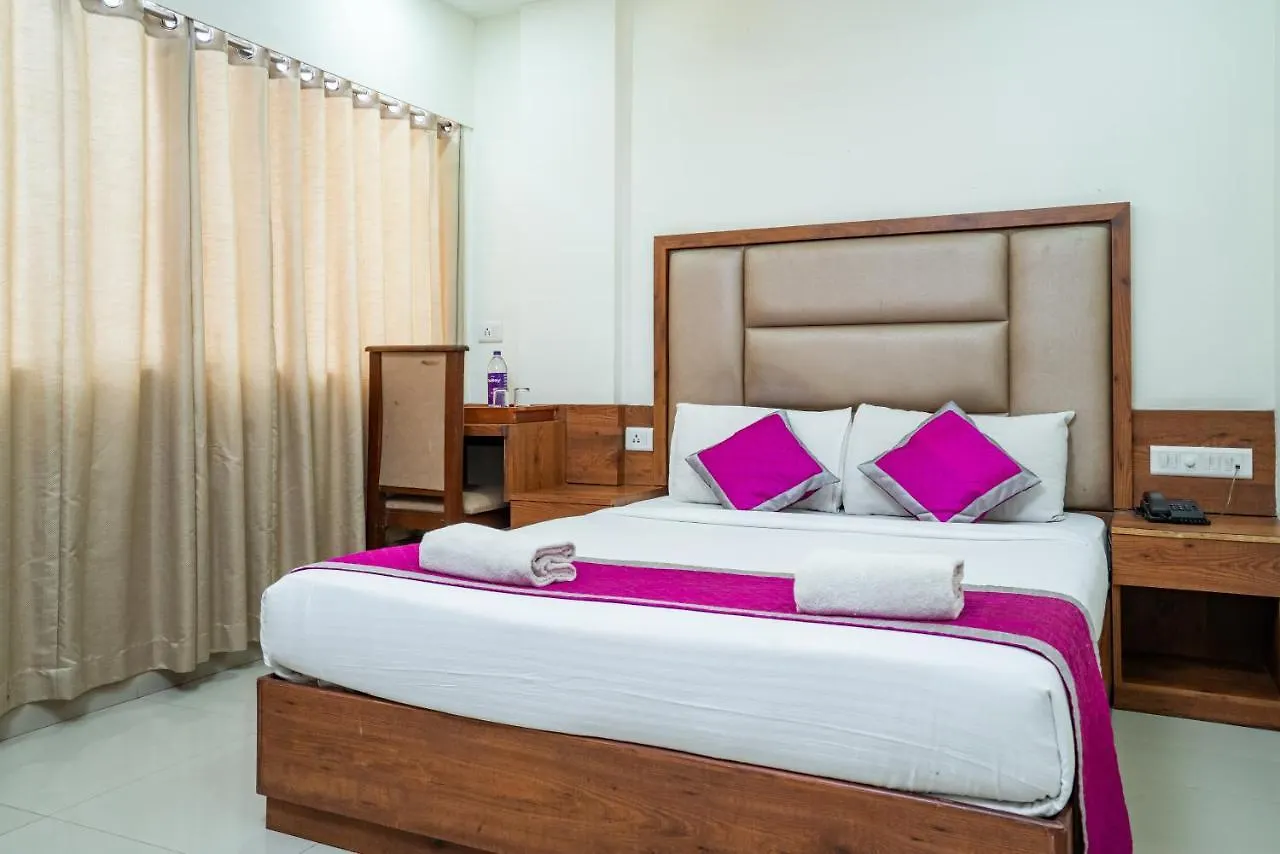 Nexstay Crystal Residency Kozhikode 3*,  India