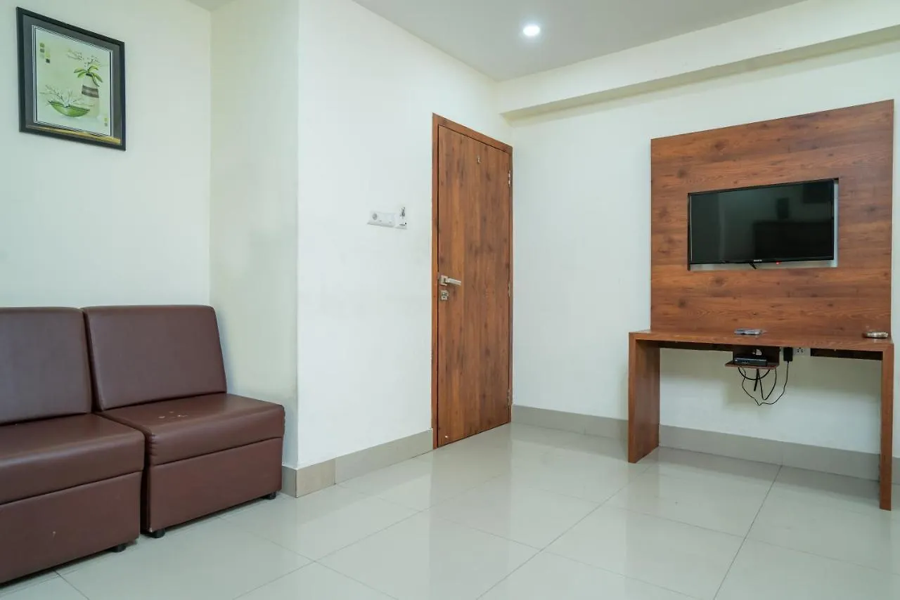 Nexstay Crystal Residency Kozhikode 3*,  India