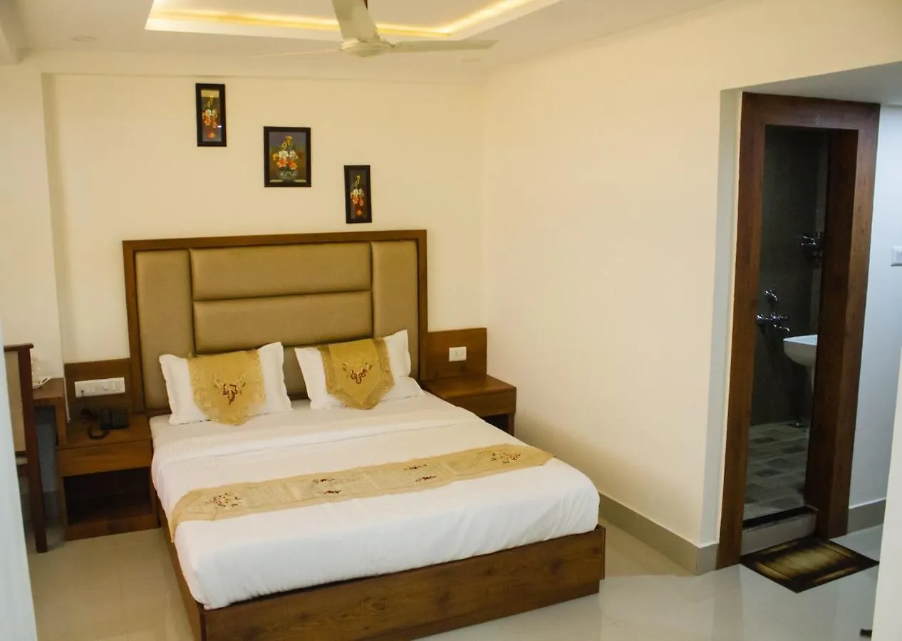 Hotel Nexstay Crystal Residency Kozhikode