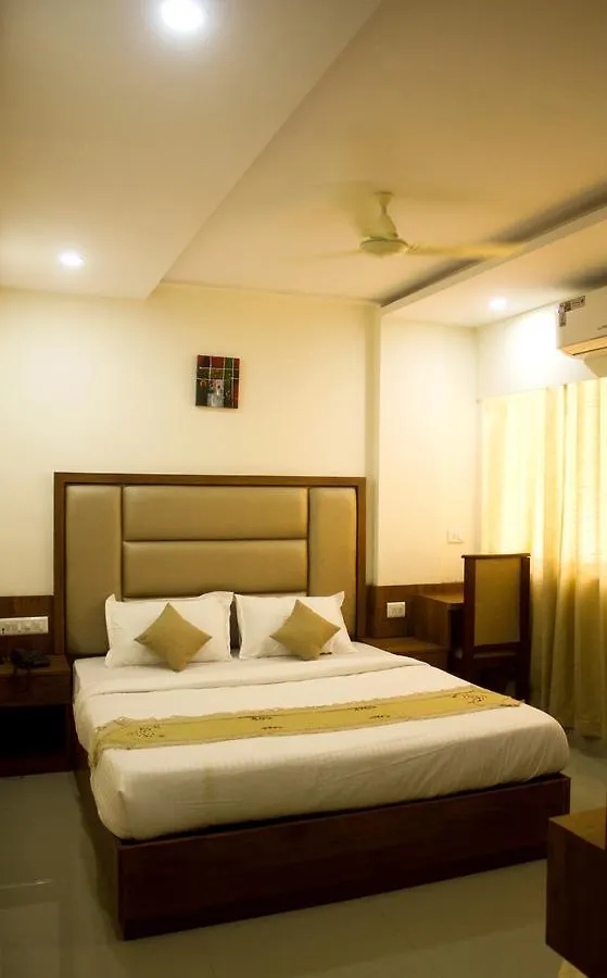 Nexstay Crystal Residency Kozhikode India