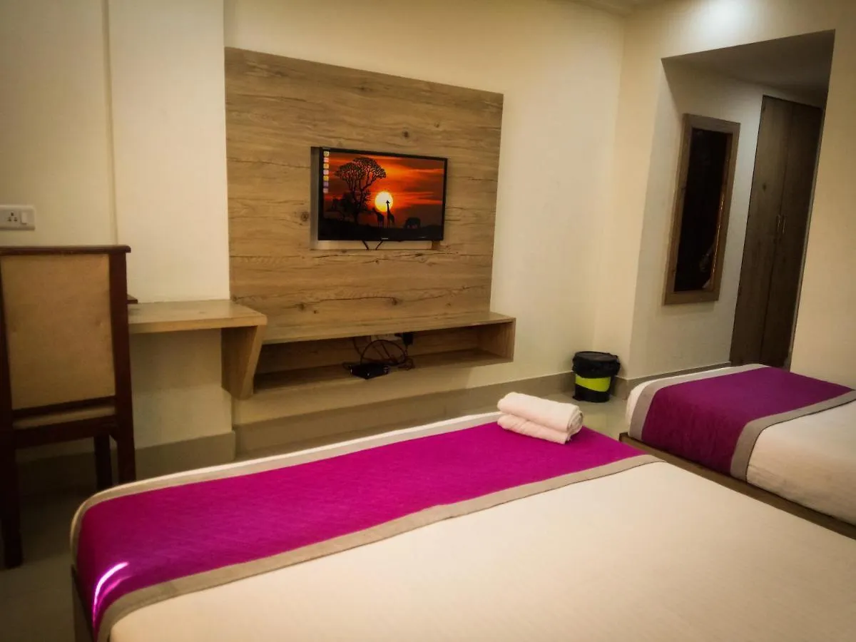 Hotel Nexstay Crystal Residency Kozhikode