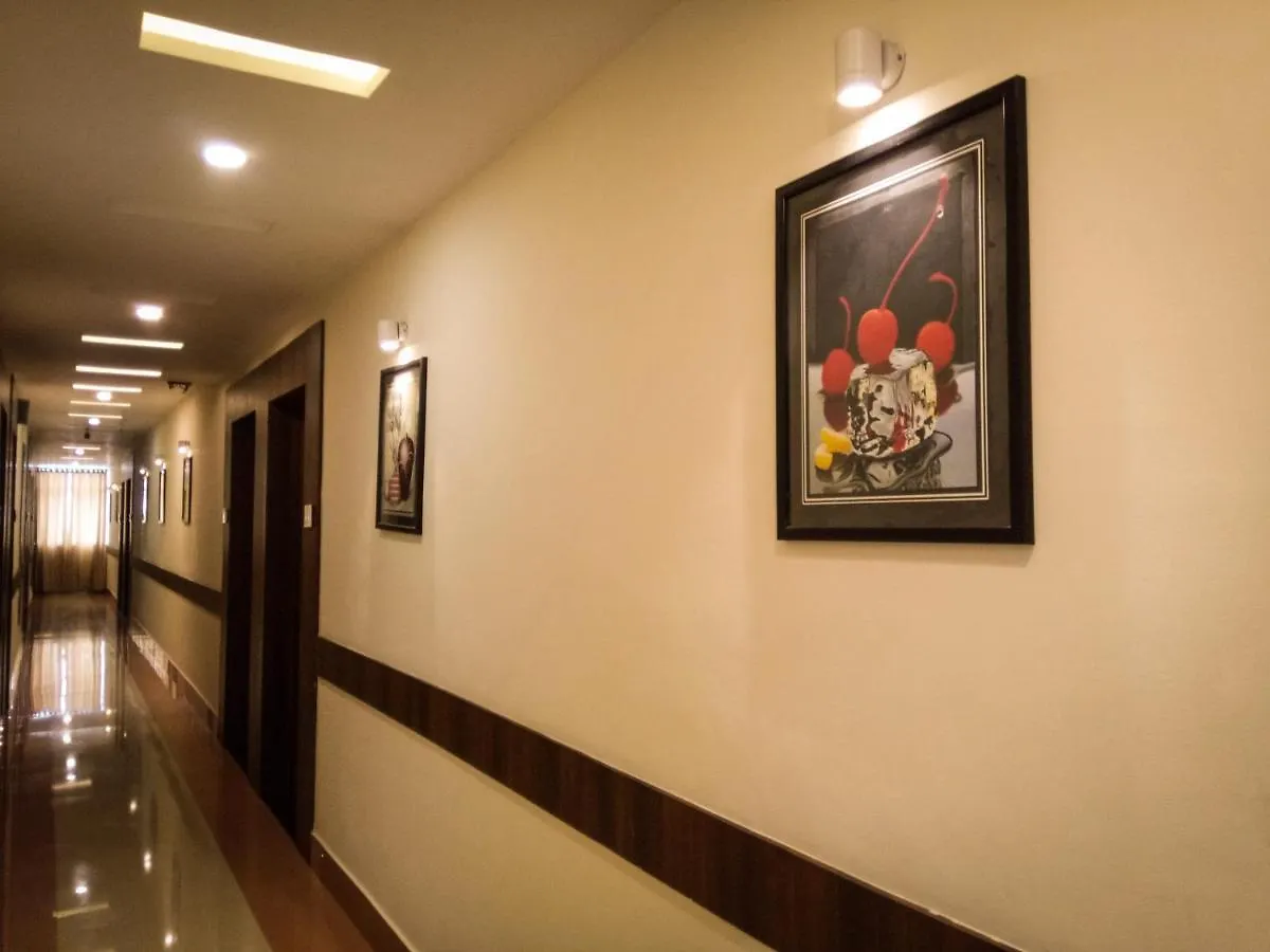 Hotel Nexstay Crystal Residency Kozhikode