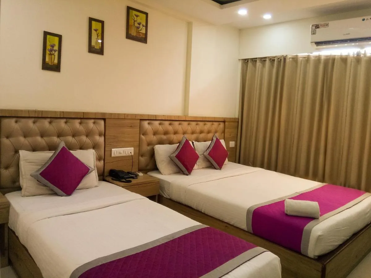 Hotel Nexstay Crystal Residency Kozhikode
