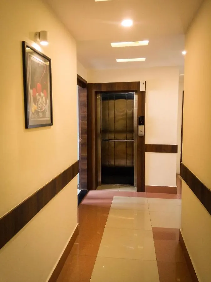 Hotel Nexstay Crystal Residency Kozhikode